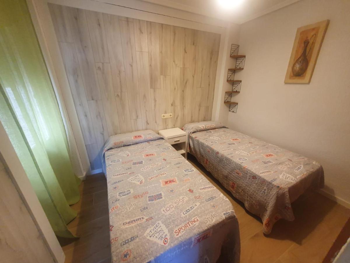 Salou Apartamento Familiar / Piscina / Zona Tranquila Apartment Bagian luar foto